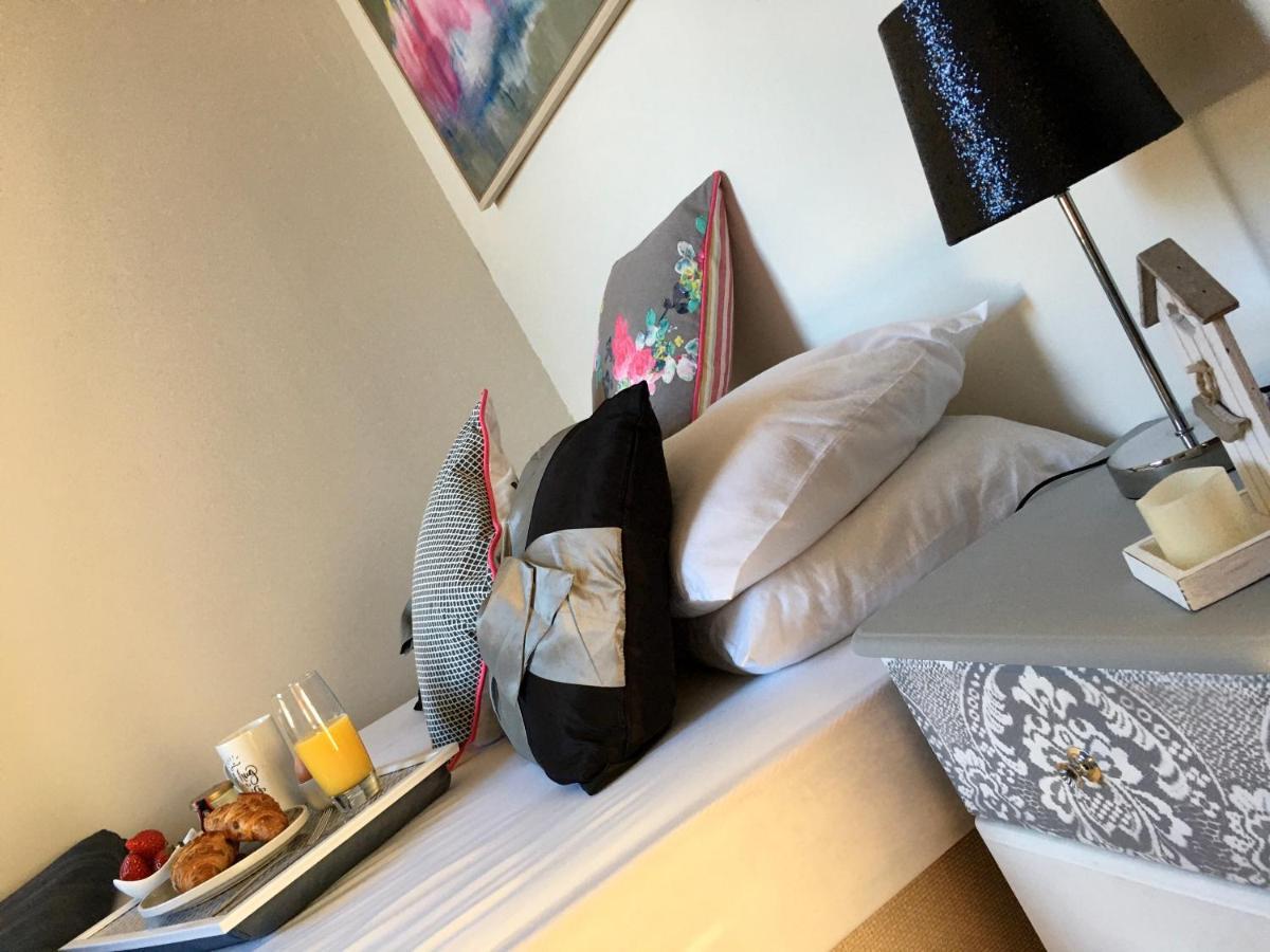 Cosy 2 Bedroom Central Apartment - Free Parking, Free WiFi Aberdeen Buitenkant foto